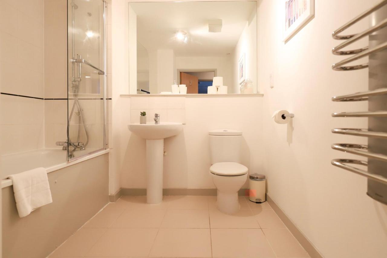 לונדון Beautiful 2 Bedroom Property In Borough מראה חיצוני תמונה